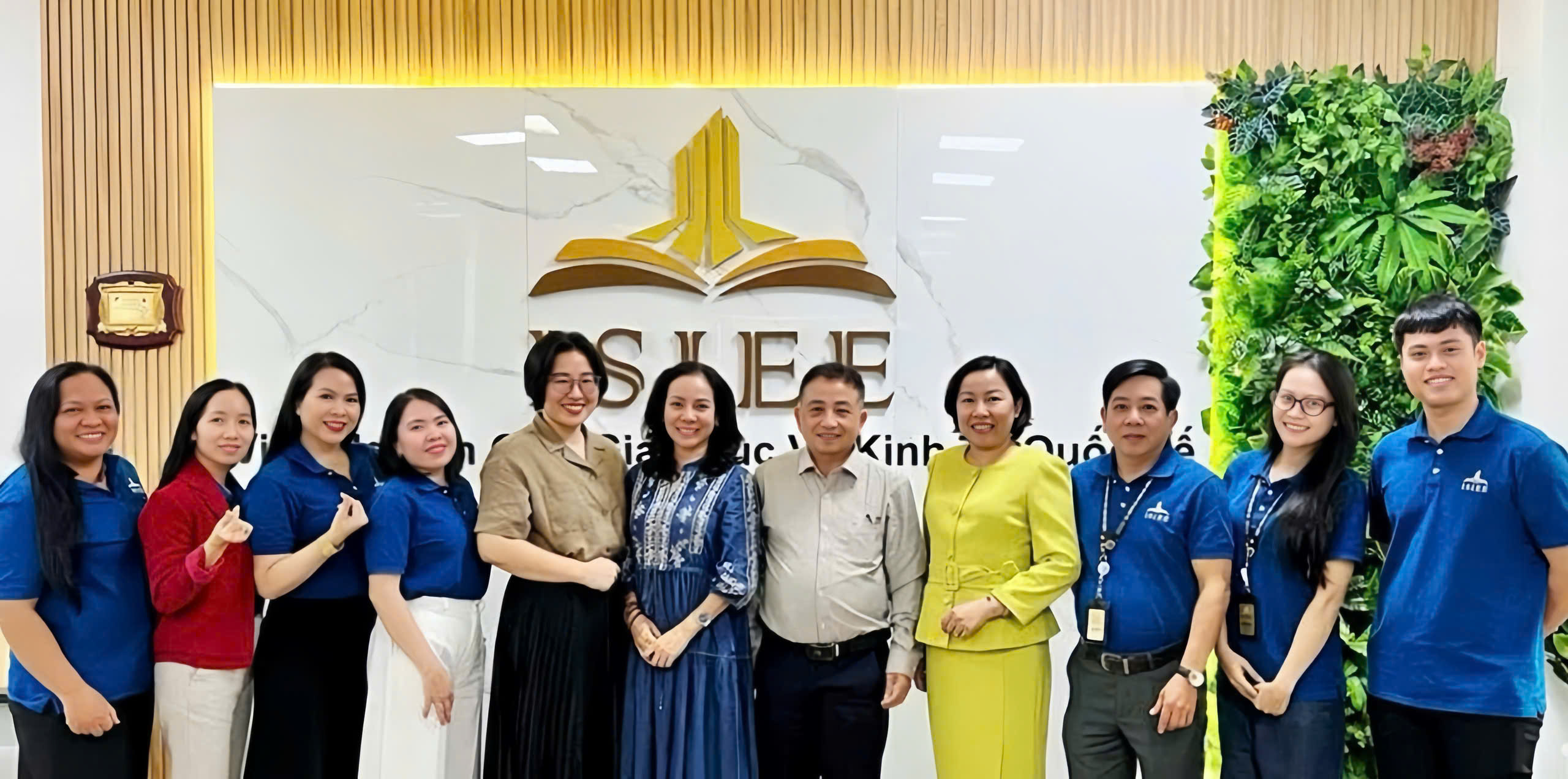 ISIEE Institute and Buon Ma Thuot University of Medicine and Pharmacy Launch Partnership to Enhance English Proficiency for Medical Students
