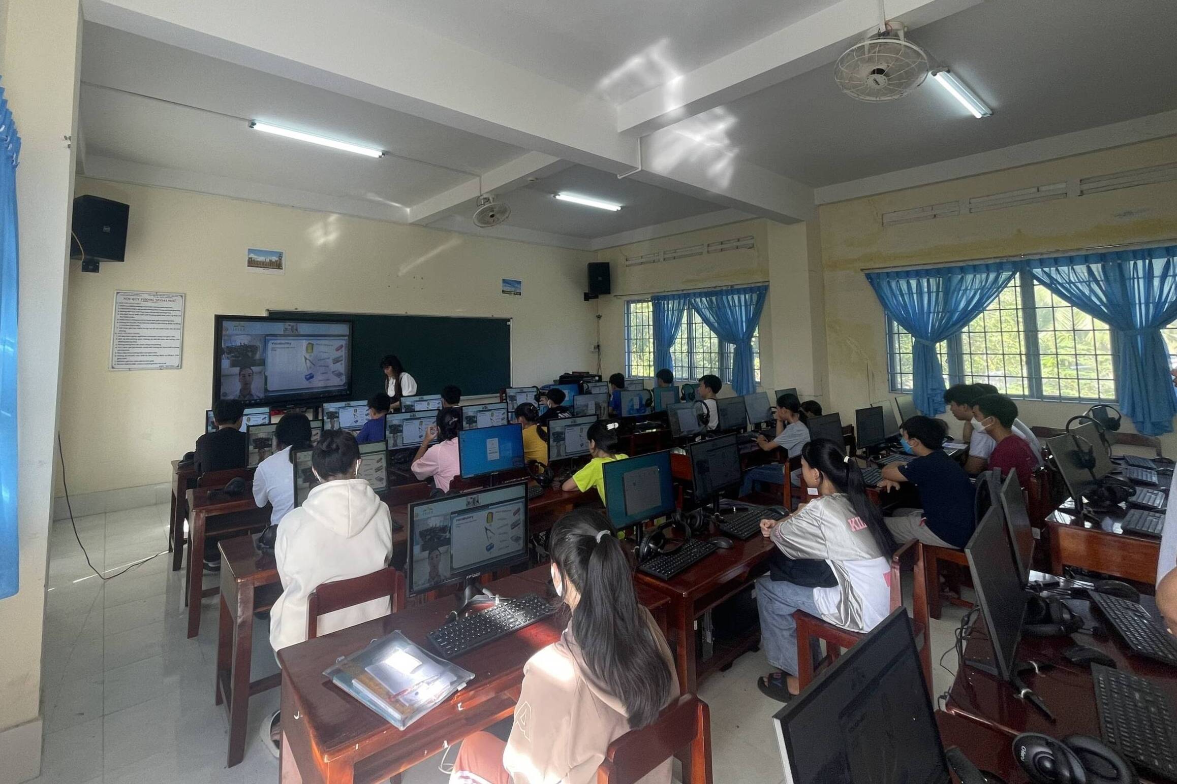 Viện ISIEE chính thức triển khai lớp học OMO tại Vĩnh Long