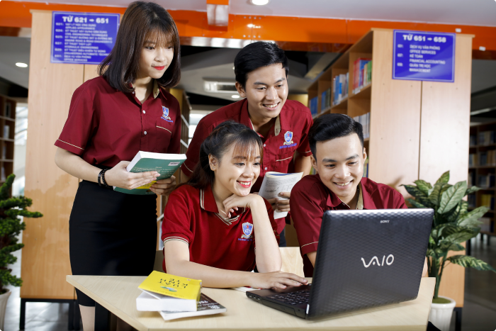Đại học nguyễn tất thành