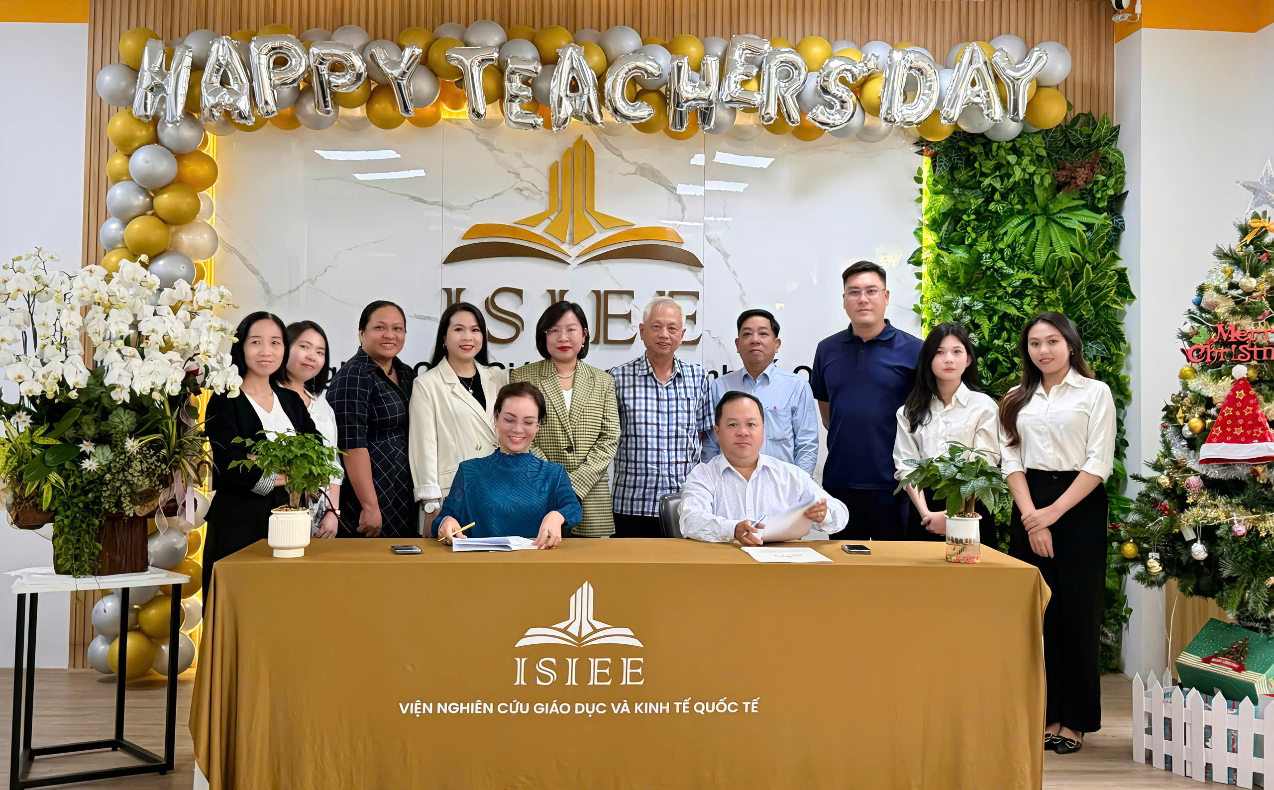 ISIEE and HRC Group Sign Comprehensive Partnership to Expand the Ignite English with OMO Model