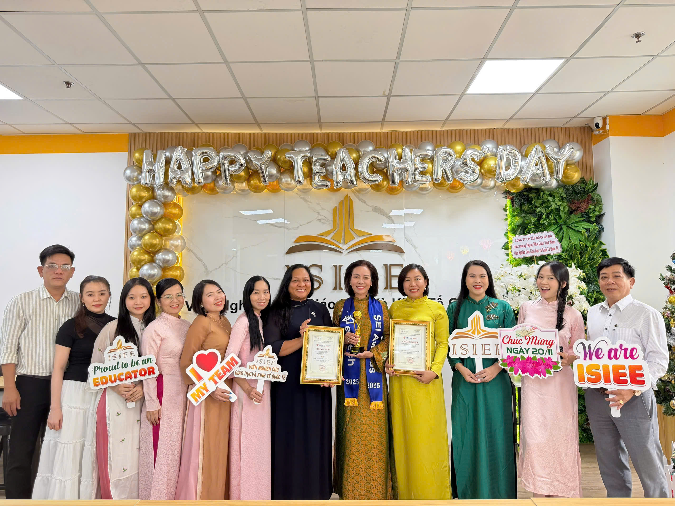 ISIEE Celebrates Vietnam Teachers’ Day with Appreciation and Recognition