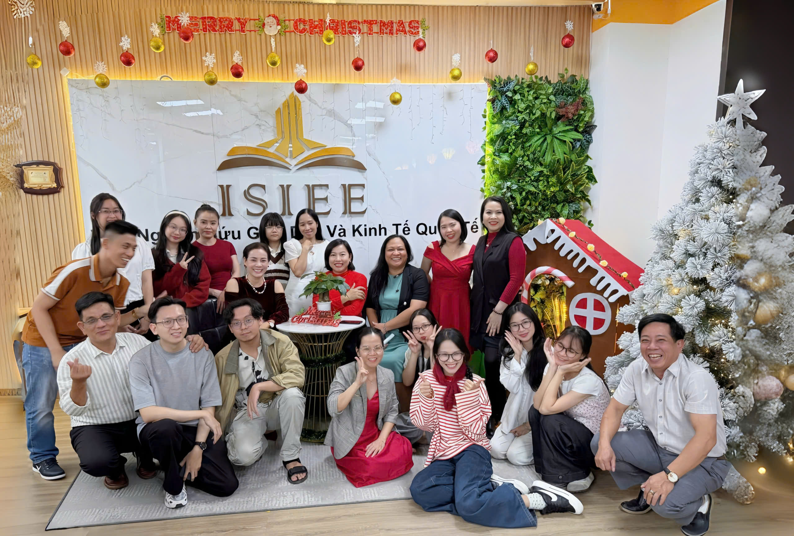 CHRISTMAS AT ISIEE: WHEN HOLDING HANDS BECOMES OUR STRENGTH
